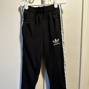 Size 6 Adidas track pant